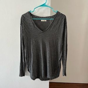 Madewell anthem striped v-neck long sleeve shirt